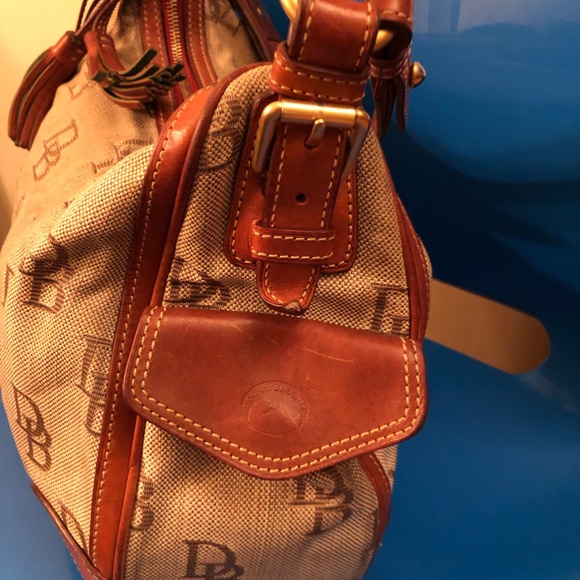Dooney & Bourke Tote Purse Brown/Tan with tassels. - Picture 7 of 7